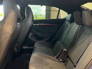 Skoda Superb HB Sportline 2.0 TSI 150кВ