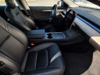 Tesla Model 3 Standard Range Plus RWD 208kW
