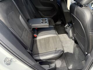 Volvo XC40 R Design 2.0 110kW
