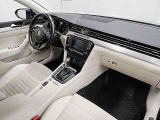 Volkswagen Passat Highline 1.8 132kW