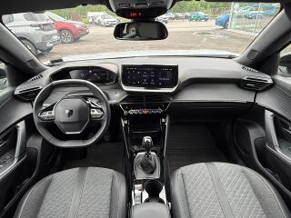 Peugeot 2008 Allure Premium Pack 1.2 Turbo PureTech 74kW