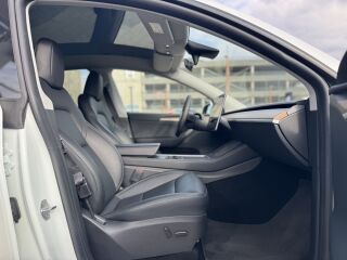 Tesla Model Y Performance Performance Dual Motor 393kw 393kW