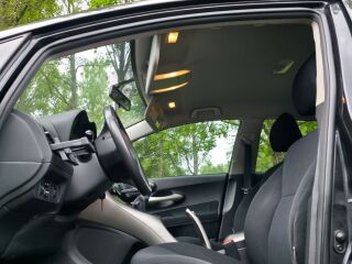 Toyota Auris 1.4 R4 VVT-i 71kW
