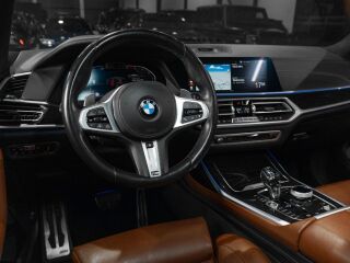 BMW X7 xDrive30D 3.0 195kW