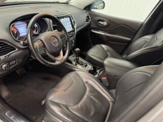 Jeep Cherokee Limited 143кВ