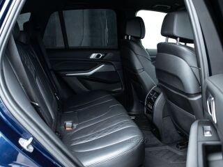 BMW X5 xDrive M-Pakett Performance 3.0 210kW