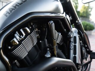 Harley-Davidson VRSCDX Night Rod Special 300-R V-twin 89кВ