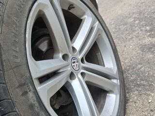 Volkswagen Tiguan R-line 4motion 2.0 130кВ