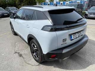 Peugeot 2008 Allure Hybrid 145 e-DCS6 1.2 100kW