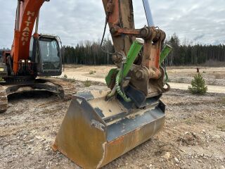 Hitachi ZX250LC-5B LEICA 3D