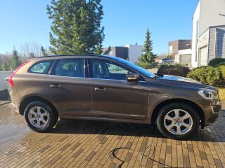 Volvo XC60 D4 SUMMUM 2.0 100kW