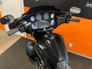 Harley-Davidson Street Glide V2 64kW