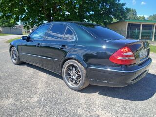 Mercedes-Benz E 270 2.7 130kW