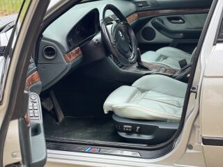 BMW 540 4.4 V8 210kW