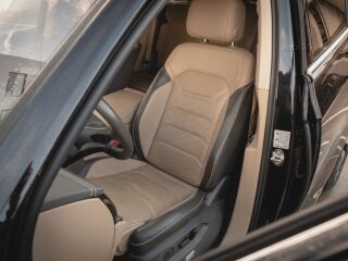 Volkswagen Touareg Highline 4Motion 4.0 V8 310кВ