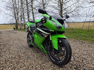 Kawasaki Ninja ZX - 10R 129kW