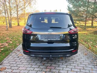 Ford S-MAX Titanium 2.0 TDCi 132kW
