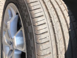Ford Kuga Individual 2.0 R4 TDI 120kW