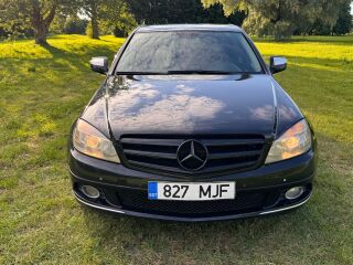 Mercedes-Benz C 320 3.0 165kW