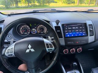 Mitsubishi Outlander 2.4 125kW