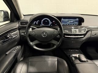 Mercedes-Benz S 63 AMG Long Facelift 6.2 156984 386kW