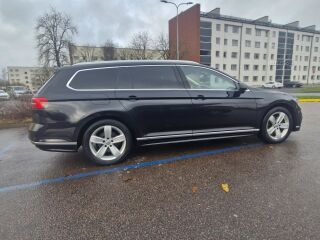 Volkswagen Passat R-line 2.0 140kW