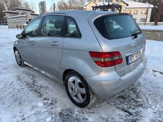 Mercedes-Benz B 180 2.0 80kW