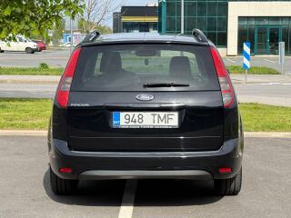 Ford Focus Elegance Facelift 1.6 74kW