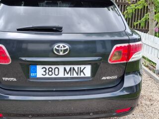 Toyota Avensis 2.0 112кВ