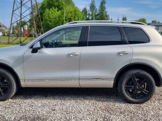 Volkswagen Touareg 3.0 180kW