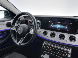 Mercedes-Benz E 300 e 4Matic Avantgarde Plug in 2.0 R4 155kW