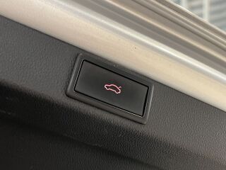 Skoda Octavia Combi Elegance 1.5 TSI G-Tec 96кВ