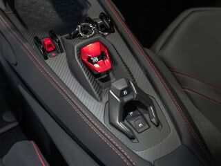 Lamborghini Revuelto HPEV 6.5 V12 607кВ