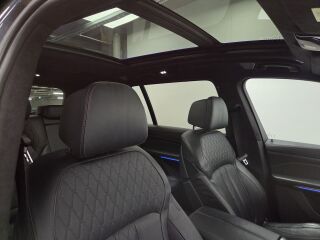 BMW X7 M50D 3.0 294kW