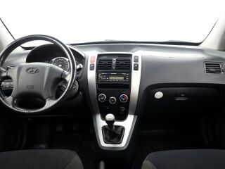Hyundai Tucson Comfort 4x4 2.0 104кВ