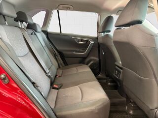 Toyota RAV4 Luxury 2.0 Petrol 129кВ