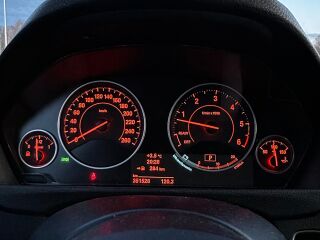 BMW 330 3.0 R6 190kW