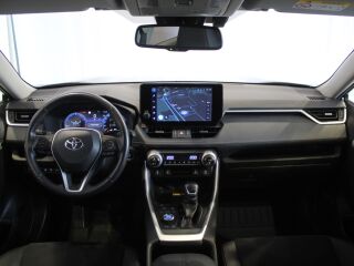 Toyota RAV4 Luxury Plus AWD 2.0 129кВ