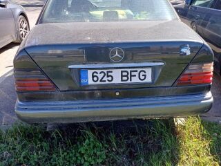 Mercedes-Benz E 200 2.0 55kW