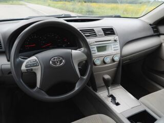 Toyota Camry 2.4 117кВ