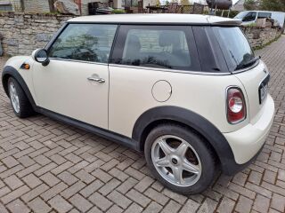 MINI Cooper D 1.6 82kW