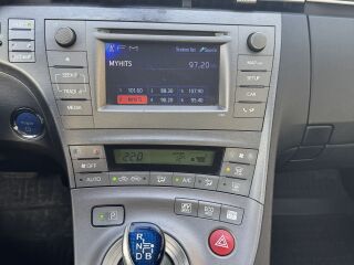 Toyota Prius 1.8 73kW