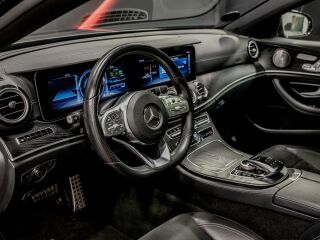 Mercedes-Benz E 300 de AMG 2.0 143kW