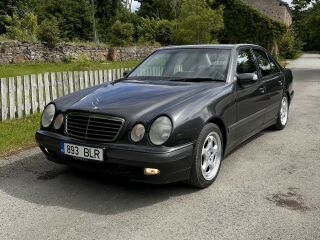 Mercedes-Benz E 200 2.1 85kW