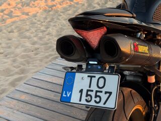 Yamaha YZF - R 1