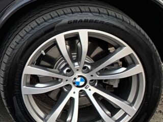 BMW X5 40d xDrive M-pakett 3.0 R6 230kW