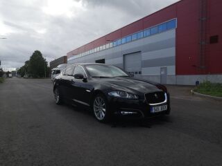 Jaguar XF 2.2 147kW