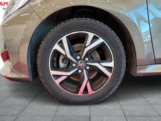 Toyota Yaris Active Plus Hybrid 1.5 68kW