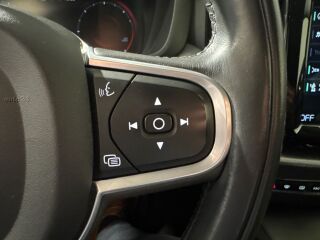 Volvo XC60 B4 AWD Momentum Edt 2.0 145kW