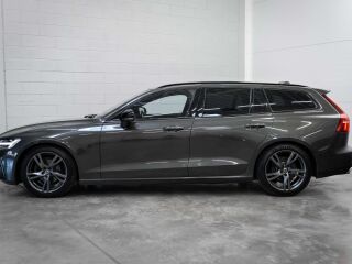Volvo V60 R-Design 2.0 D4 140кВ
